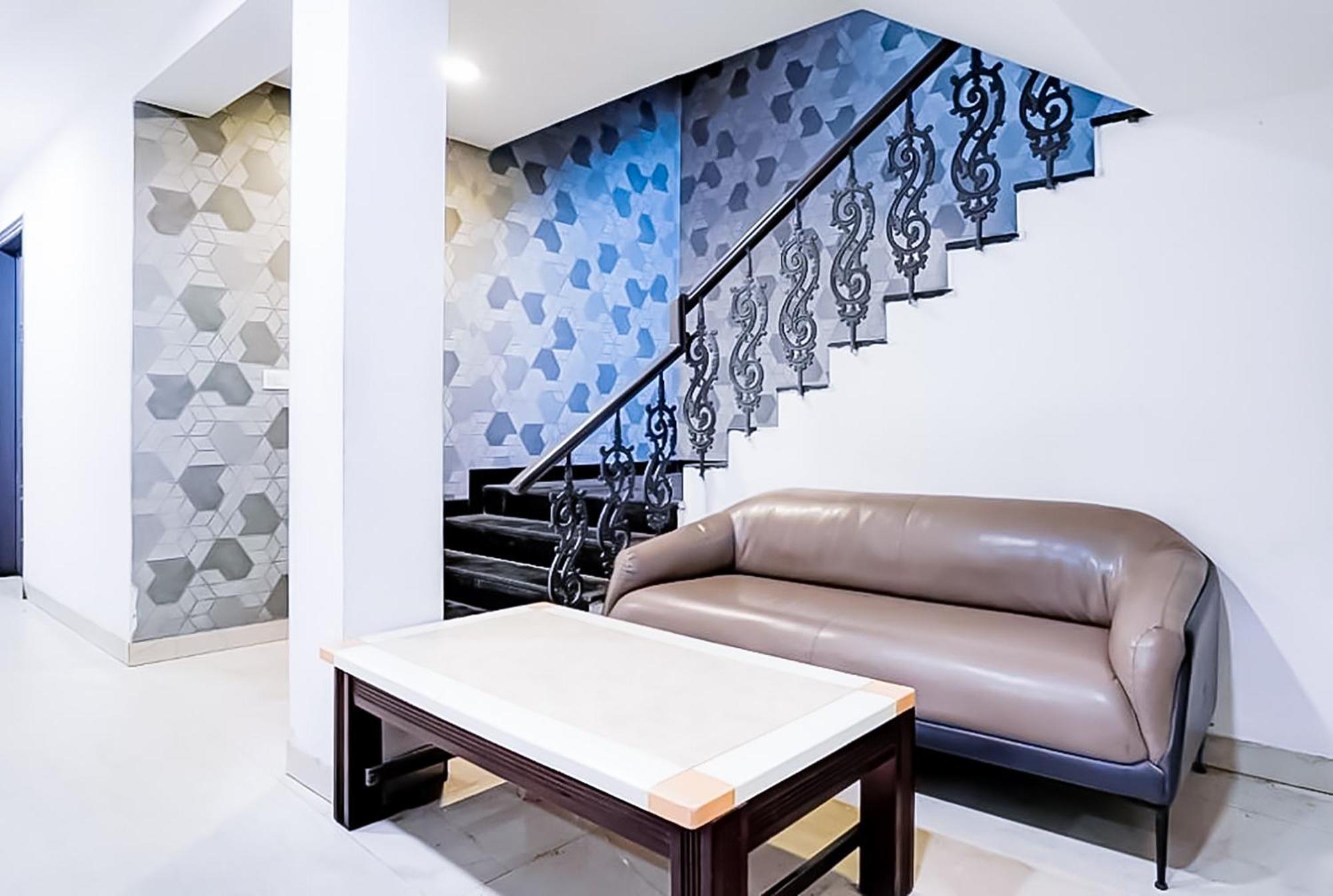 Family Rooms Inn - Shalimarbagh New Delhi Luaran gambar