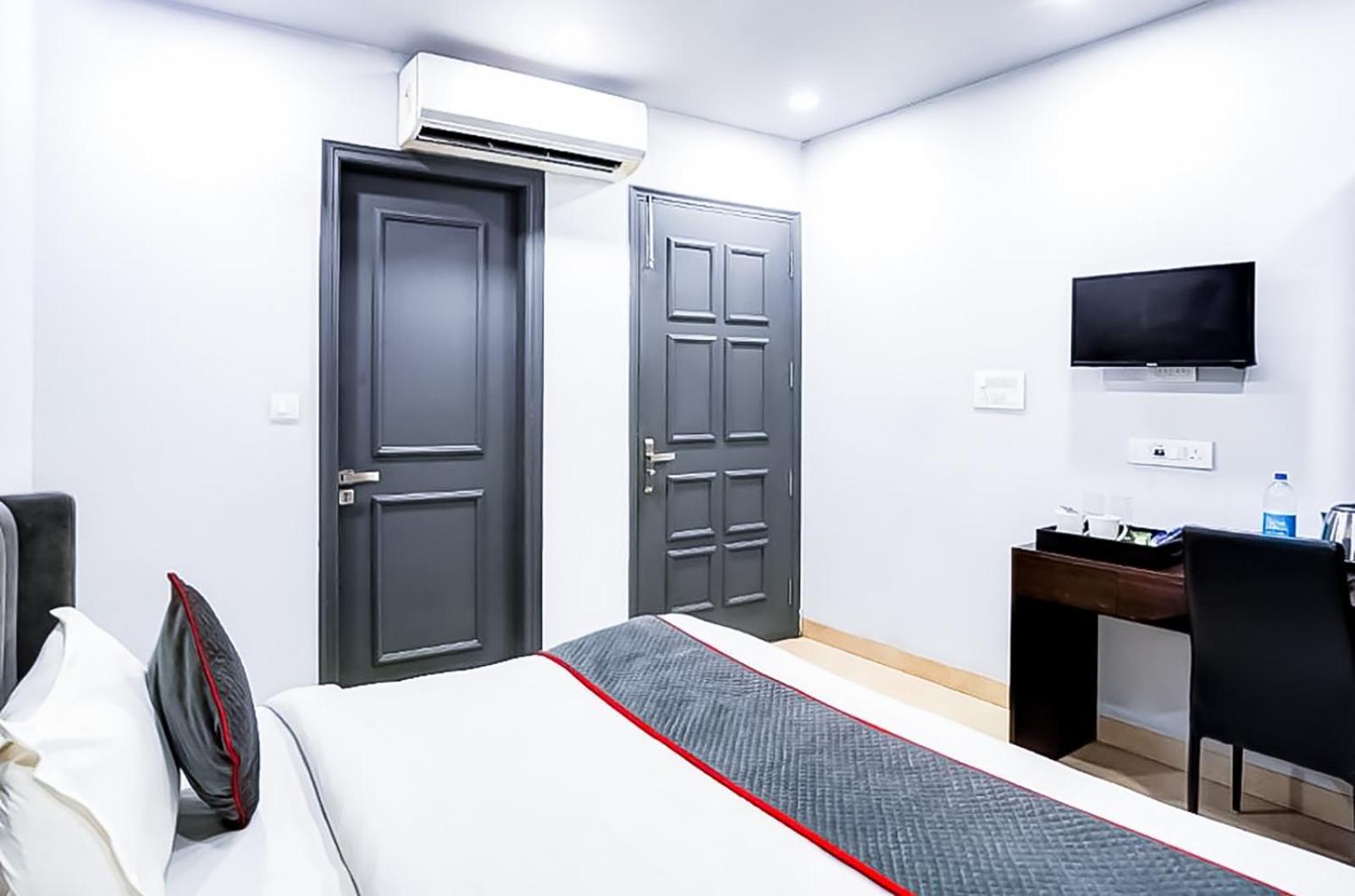 Family Rooms Inn - Shalimarbagh New Delhi Luaran gambar